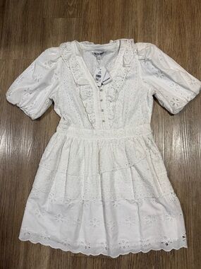New Walter Baker  White Eyelet Ruffle Dress size 6